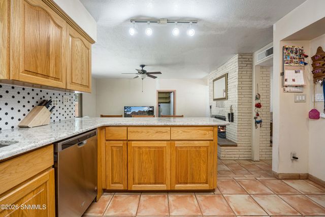 1045 Wofford Drive, Las Cruces, NM 88001
