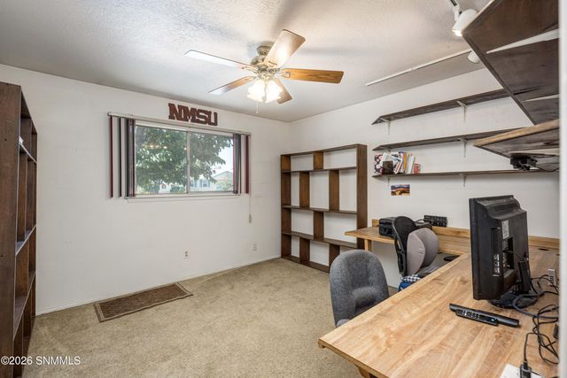 1045 Wofford Drive, Las Cruces, NM 88001