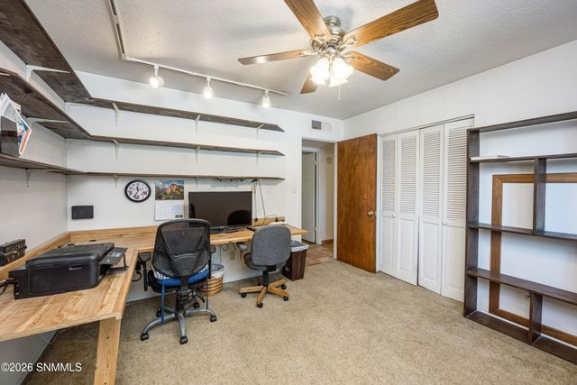 1045 Wofford Drive, Las Cruces, NM 88001