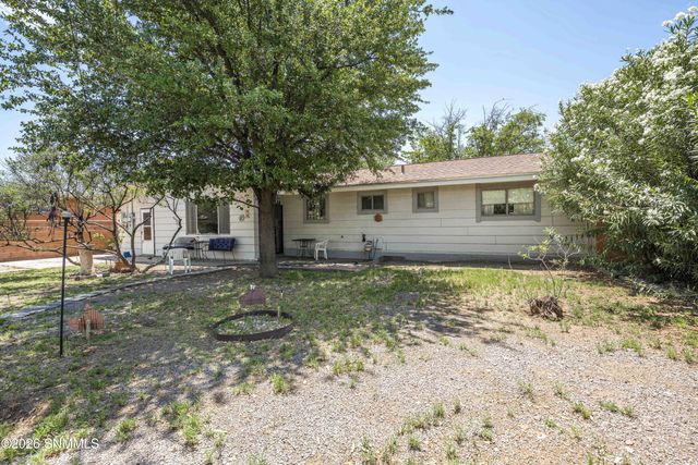 1045 Wofford Drive, Las Cruces, NM 88001