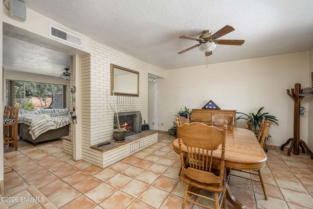 1045 Wofford Drive, Las Cruces, NM 88001