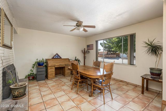 1045 Wofford Drive, Las Cruces, NM 88001