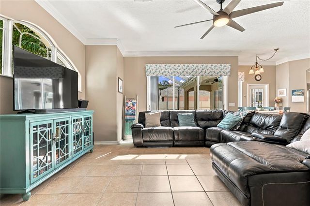 439 DENISE STREET, Tarpon Springs, FL 34689