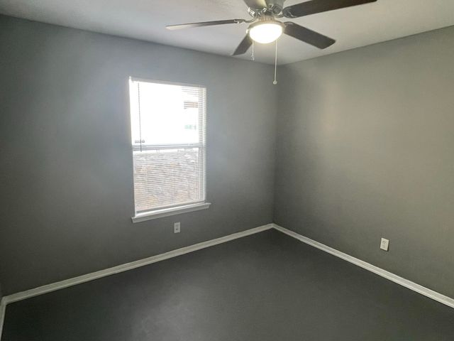 5724 SALUKI Drive B, El Paso, TX 79924