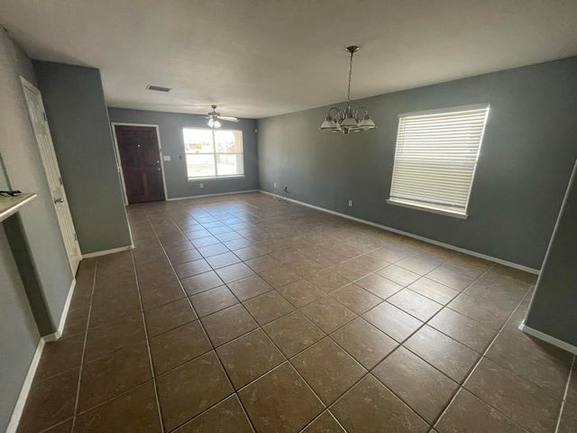 5724 SALUKI Drive B, El Paso, TX 79924
