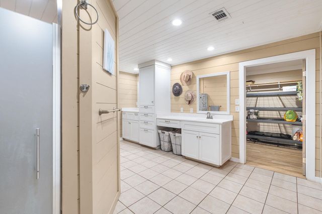 4240 Texas 236 Highway, Moody, TX 76557