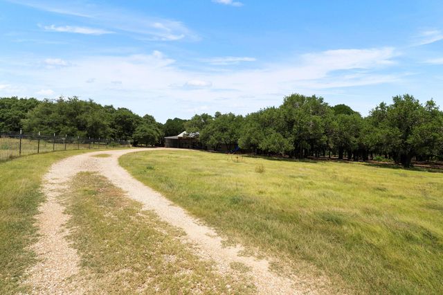 4240 Texas 236 Highway, Moody, TX 76557