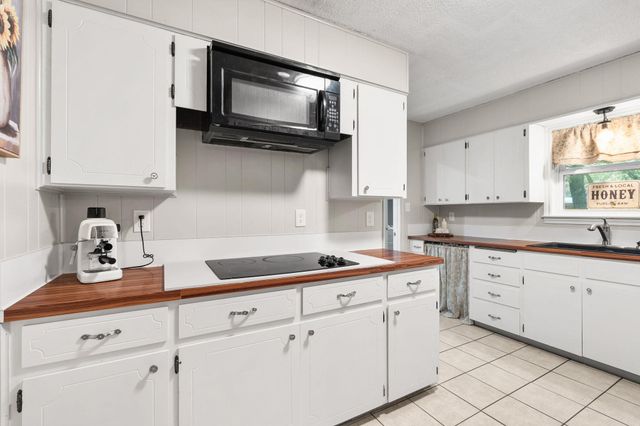 4240 Texas 236 Highway, Moody, TX 76557