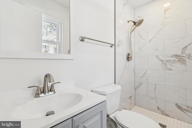 14813 BERRY RD, Accokeek, MD 20607