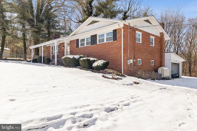 14813 BERRY RD, Accokeek, MD 20607