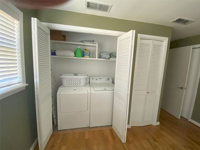 104 Long View Drive, Mineral Wells, TX 76067