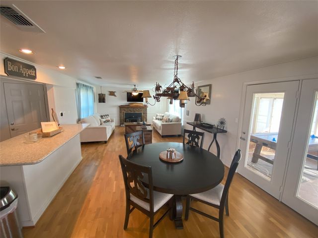 104 Long View Drive, Mineral Wells, TX 76067