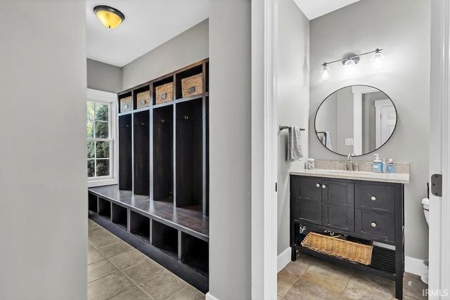8275 S Stone Ridge Road, Bloomington, IN 47401