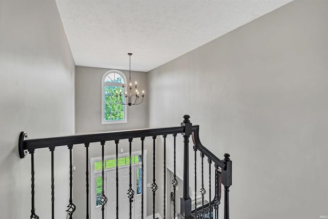 8275 S Stone Ridge Road, Bloomington, IN 47401