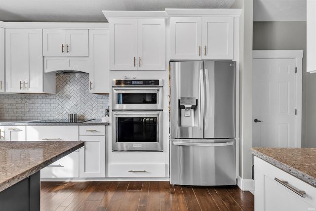 8275 S Stone Ridge Road, Bloomington, IN 47401
