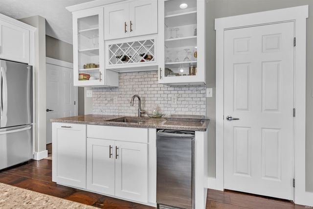 8275 S Stone Ridge Road, Bloomington, IN 47401