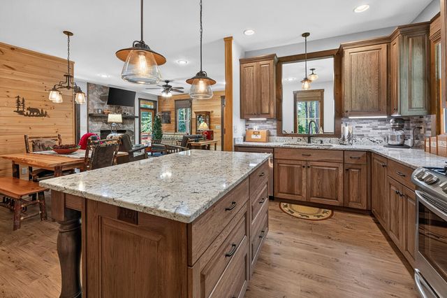 104 Hideaway Overlook, Copperhill, TN 37317