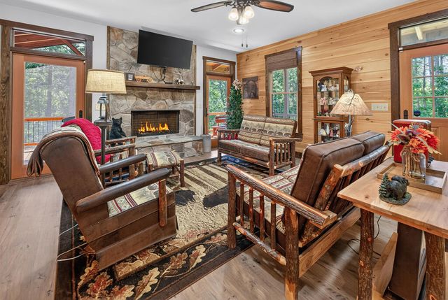 104 Hideaway Overlook, Copperhill, TN 37317