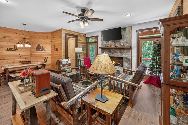104 Hideaway Overlook, Copperhill, TN 37317