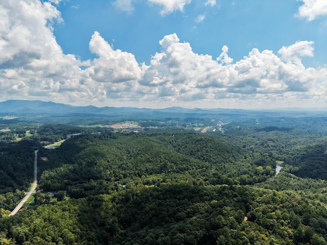 104 Hideaway Overlook, Copperhill, TN 37317