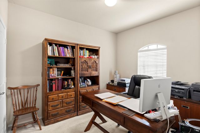 107 Holly Street, Waxahachie, TX 75165