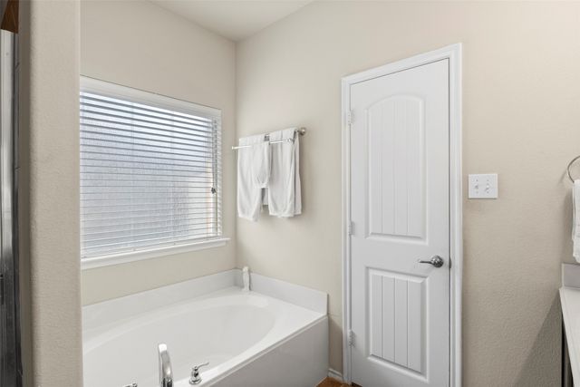 107 Holly Street, Waxahachie, TX 75165