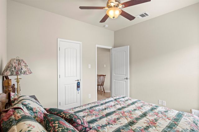 107 Holly Street, Waxahachie, TX 75165