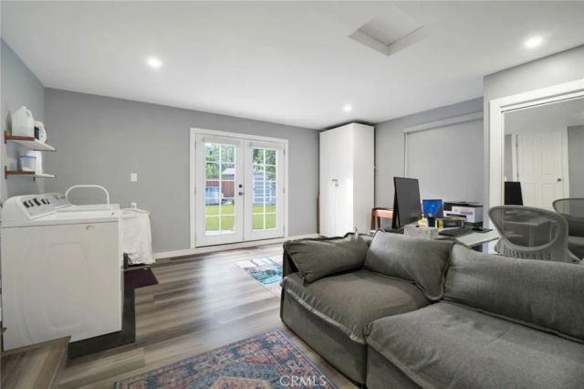 7743 Wynne Avenue, Reseda, CA 91335