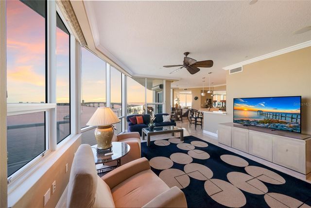 136 GOLDEN GATE POINT 602, Sarasota, FL 34236