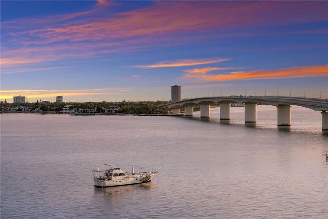 136 GOLDEN GATE POINT 602, Sarasota, FL 34236