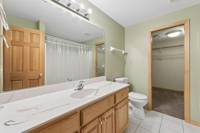 8126 Pristine Pine Trail, Eden Prairie, MN 55347