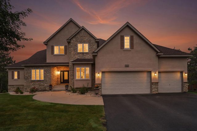 8126 Pristine Pine Trail, Eden Prairie, MN 55347