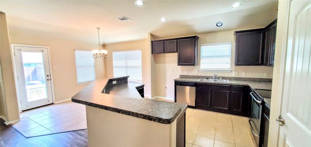 925 Westfield Drive, Anna, TX 75409