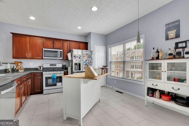 541 Lantern Wood Drive, Scottdale, GA 30079