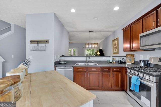 541 Lantern Wood Drive, Scottdale, GA 30079