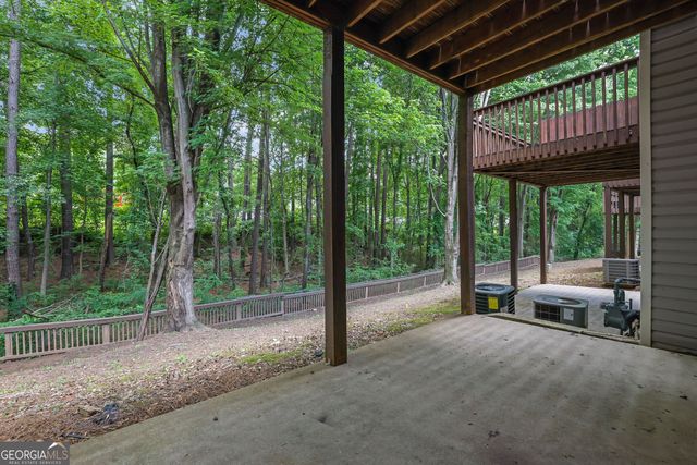 541 Lantern Wood Drive, Scottdale, GA 30079