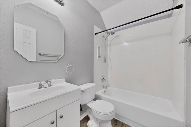 5720 Colorado Court, Haltom City, TX 76137