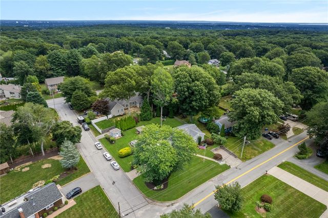 210 Wildflower Drive, Cranston, RI 02921