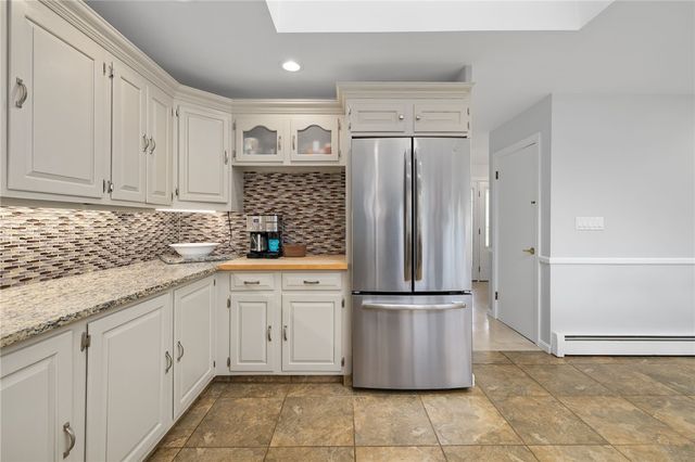 210 Wildflower Drive, Cranston, RI 02921