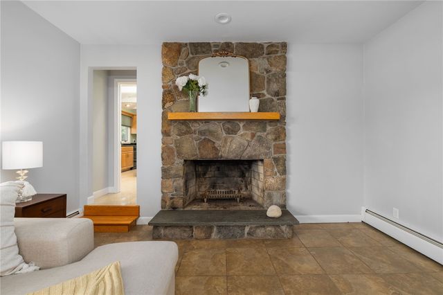 210 Wildflower Drive, Cranston, RI 02921