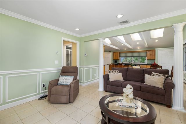 210 Wildflower Drive, Cranston, RI 02921