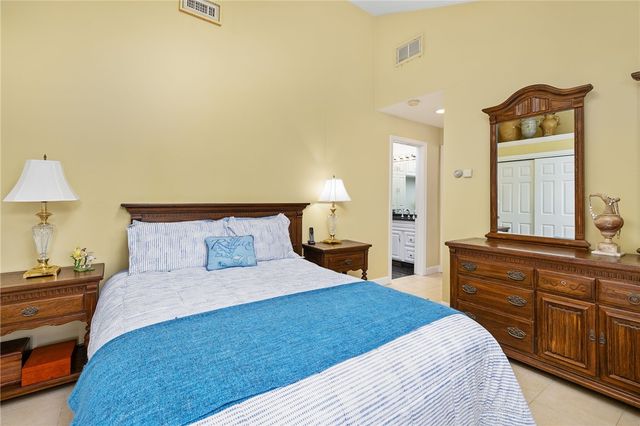 210 Wildflower Drive, Cranston, RI 02921