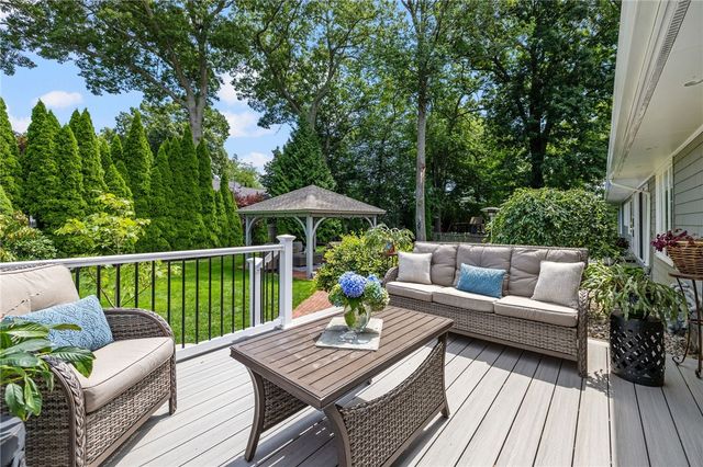210 Wildflower Drive, Cranston, RI 02921