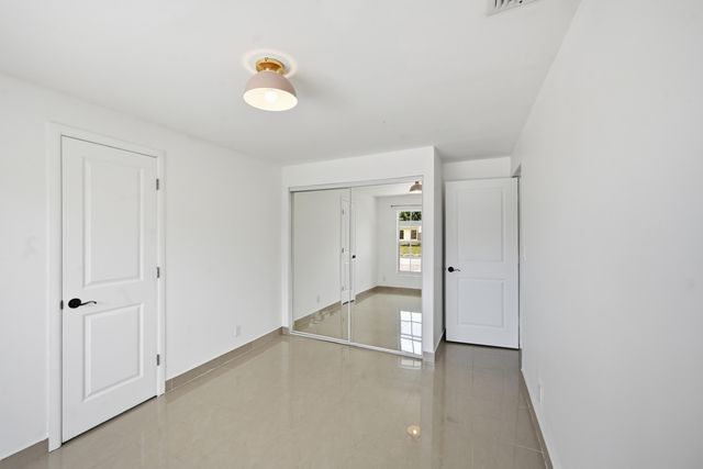 941 NE 23rd Court, Pompano Beach, FL 33064