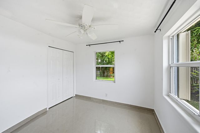941 NE 23rd Court, Pompano Beach, FL 33064