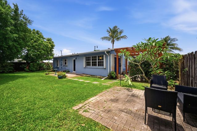 941 NE 23rd Court, Pompano Beach, FL 33064