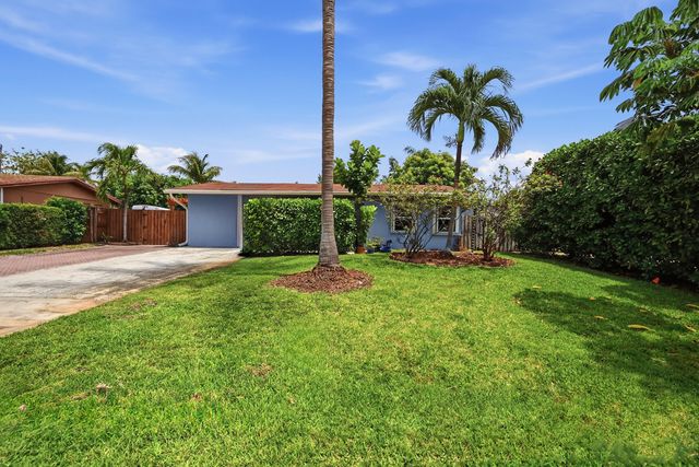 941 NE 23rd Court, Pompano Beach, FL 33064