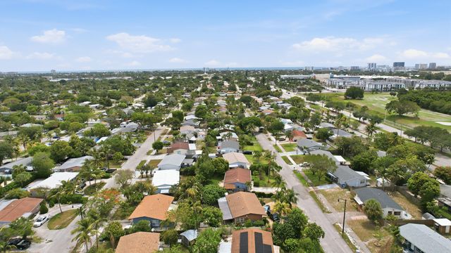 941 NE 23rd Court, Pompano Beach, FL 33064