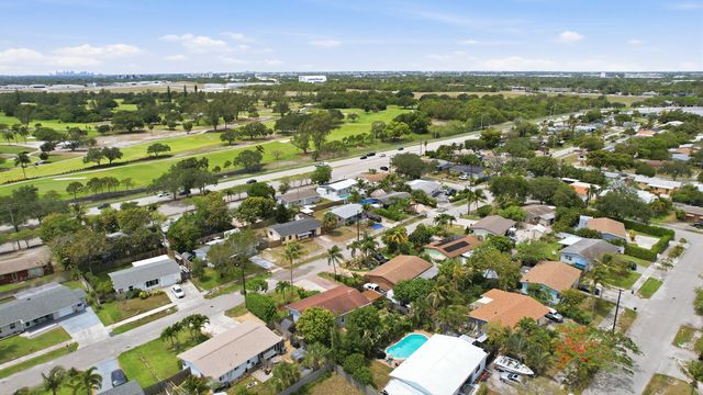 941 NE 23rd Court, Pompano Beach, FL 33064
