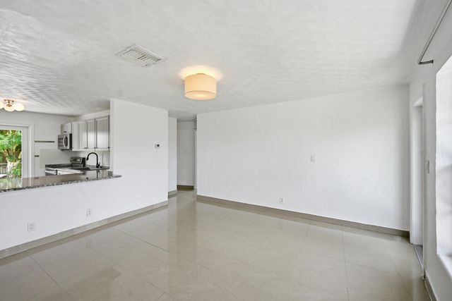 941 NE 23rd Court, Pompano Beach, FL 33064